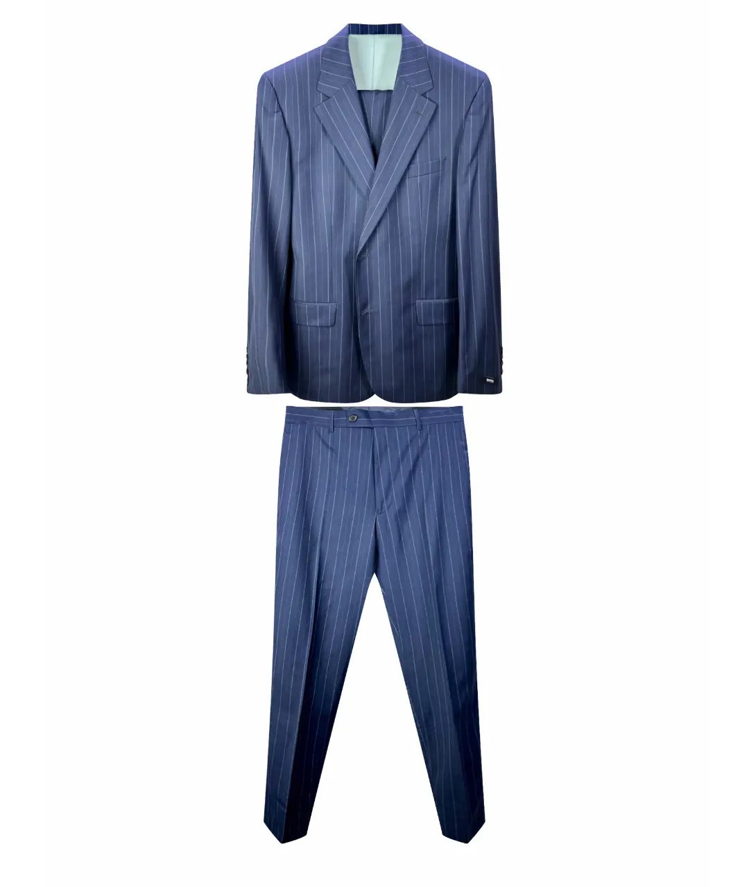 Классический костюм