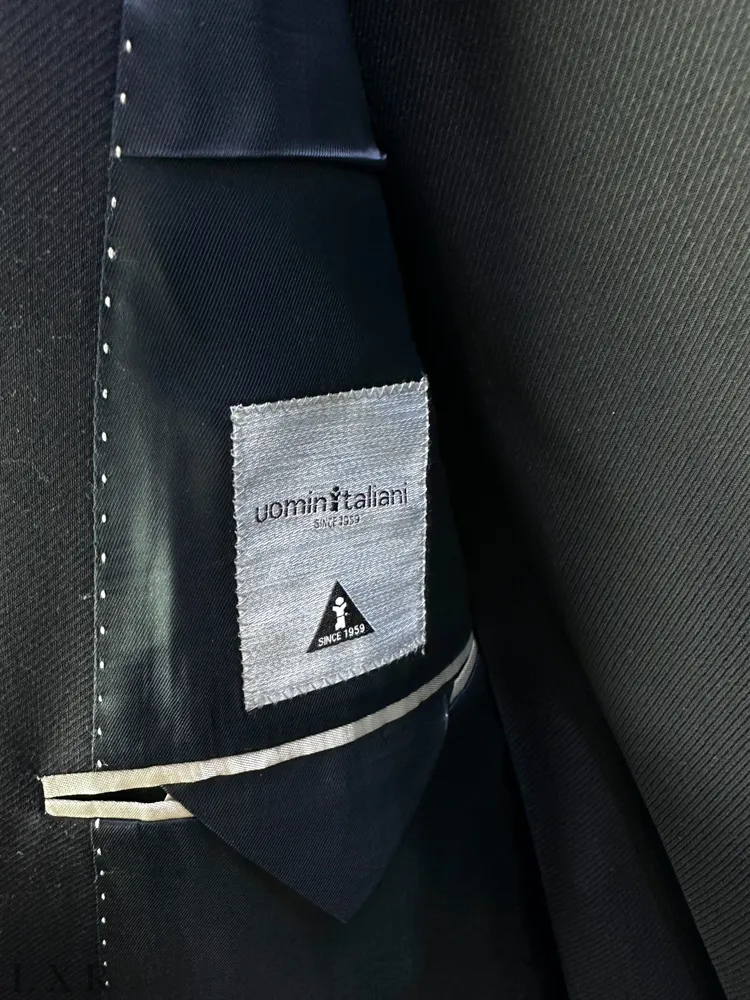 Классический черный костюм Uomini italiani артикул U20UIT0083