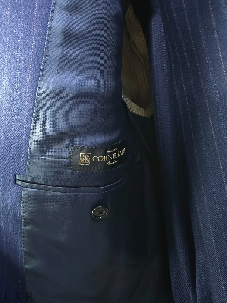 Классический костюм Corneliani артикул G256-7152-5