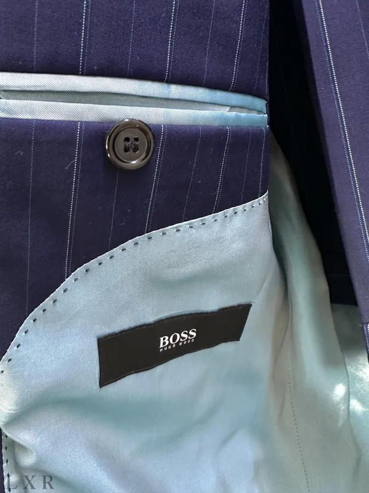 Классический костюм Hugo Boss артикул 50128725