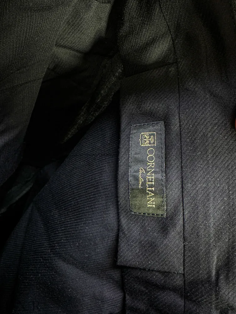 Классический костюм CORNELIANI артикул GC256-3116-4