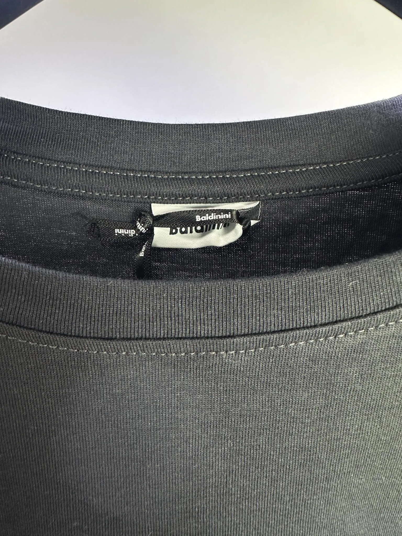 Футболка Baldinini артикул M21-N000