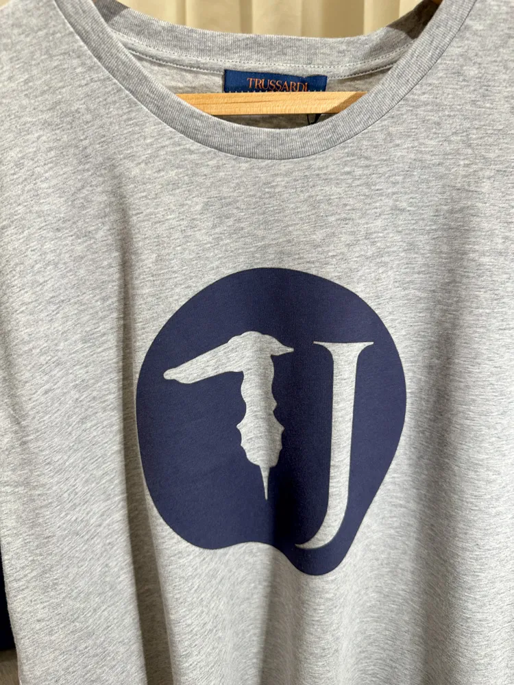 Футболка TRUSSARDI артикул 52T00252