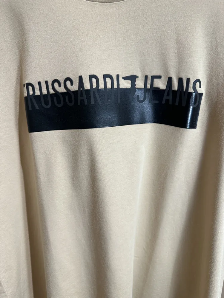 Футболка TRUSSARDI артикул 52T00241