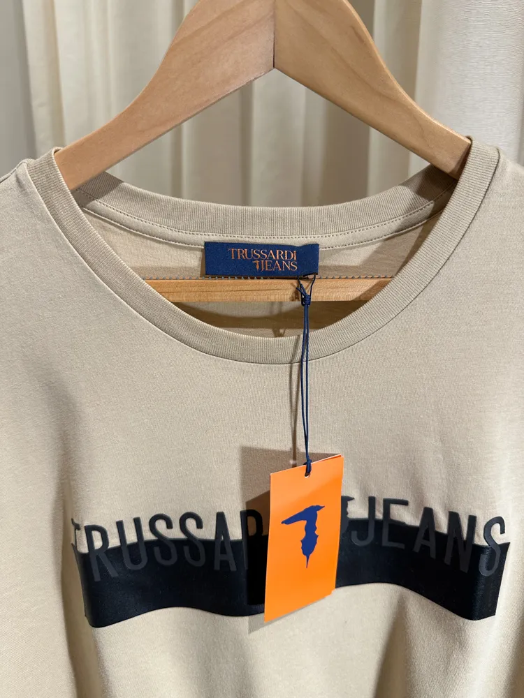Футболка TRUSSARDI артикул 52T00241