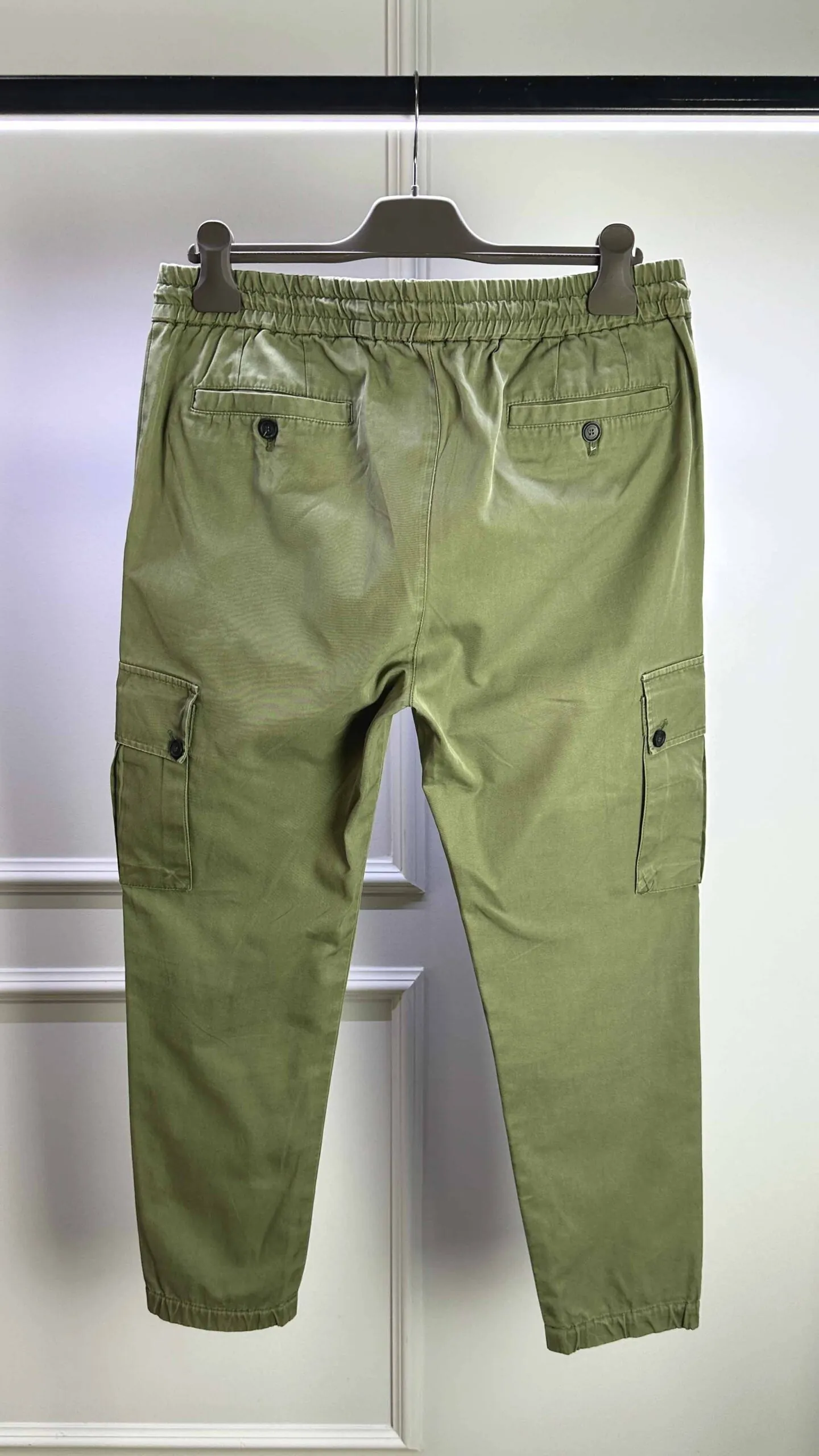 Хлопковые брюки VALENTINO артикул IVOREG3526C