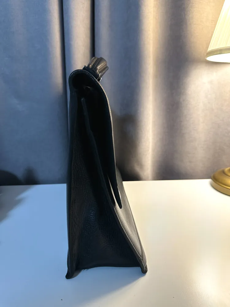 Кожаный портфель Moreschi артикул MC27NAV10A